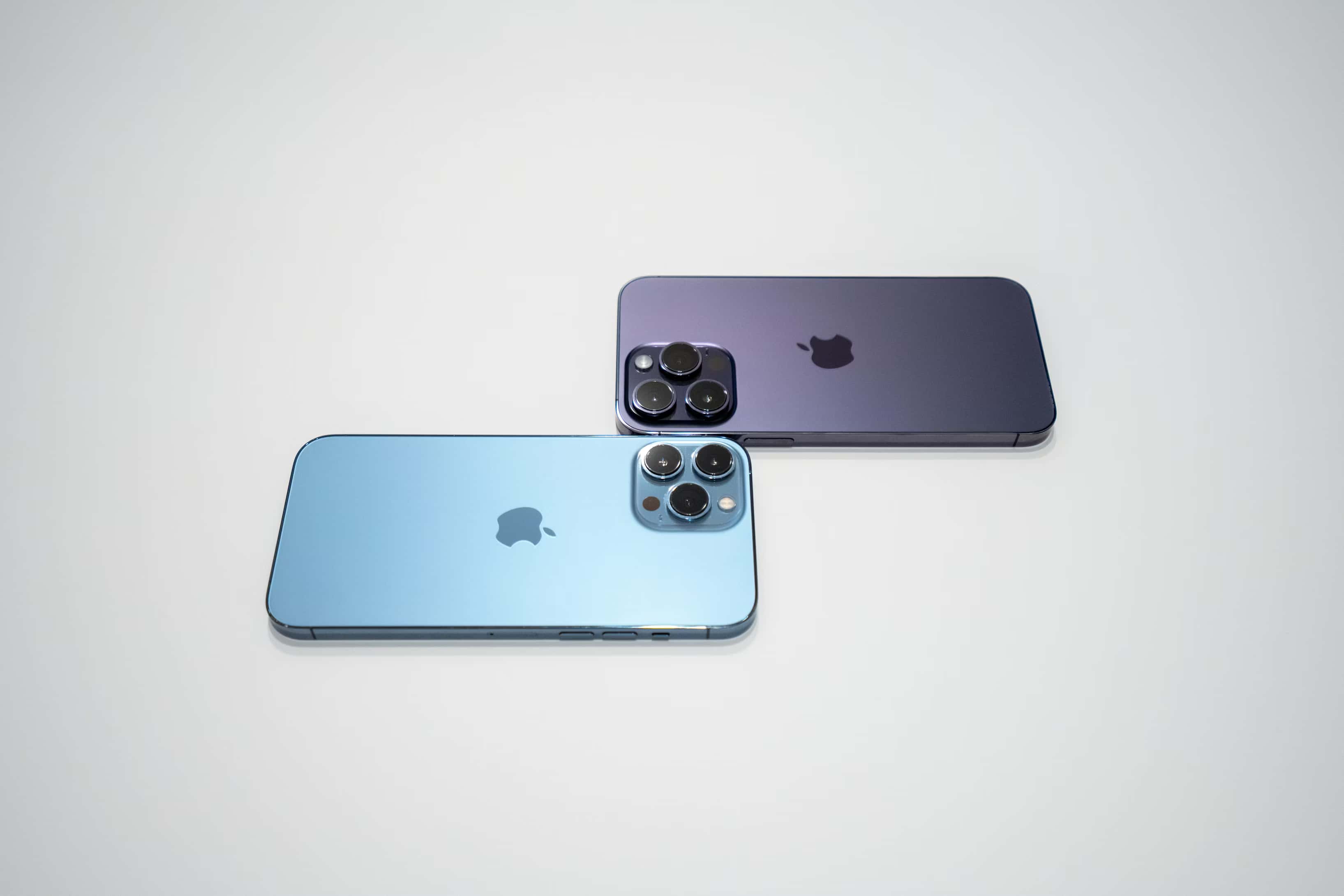 iPhone 14 Pro Max - Pristine Condition 500 thumbnail 2